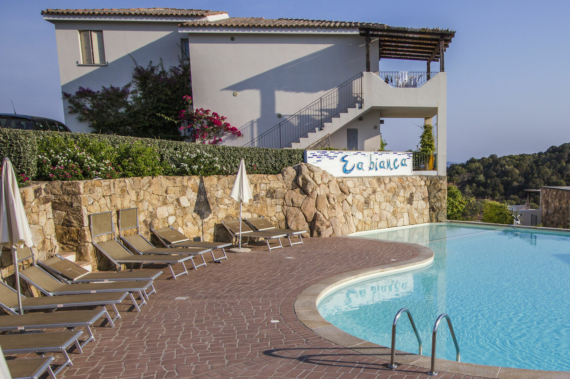 Residence Ea Bianca Baja Sardinia Luaran gambar